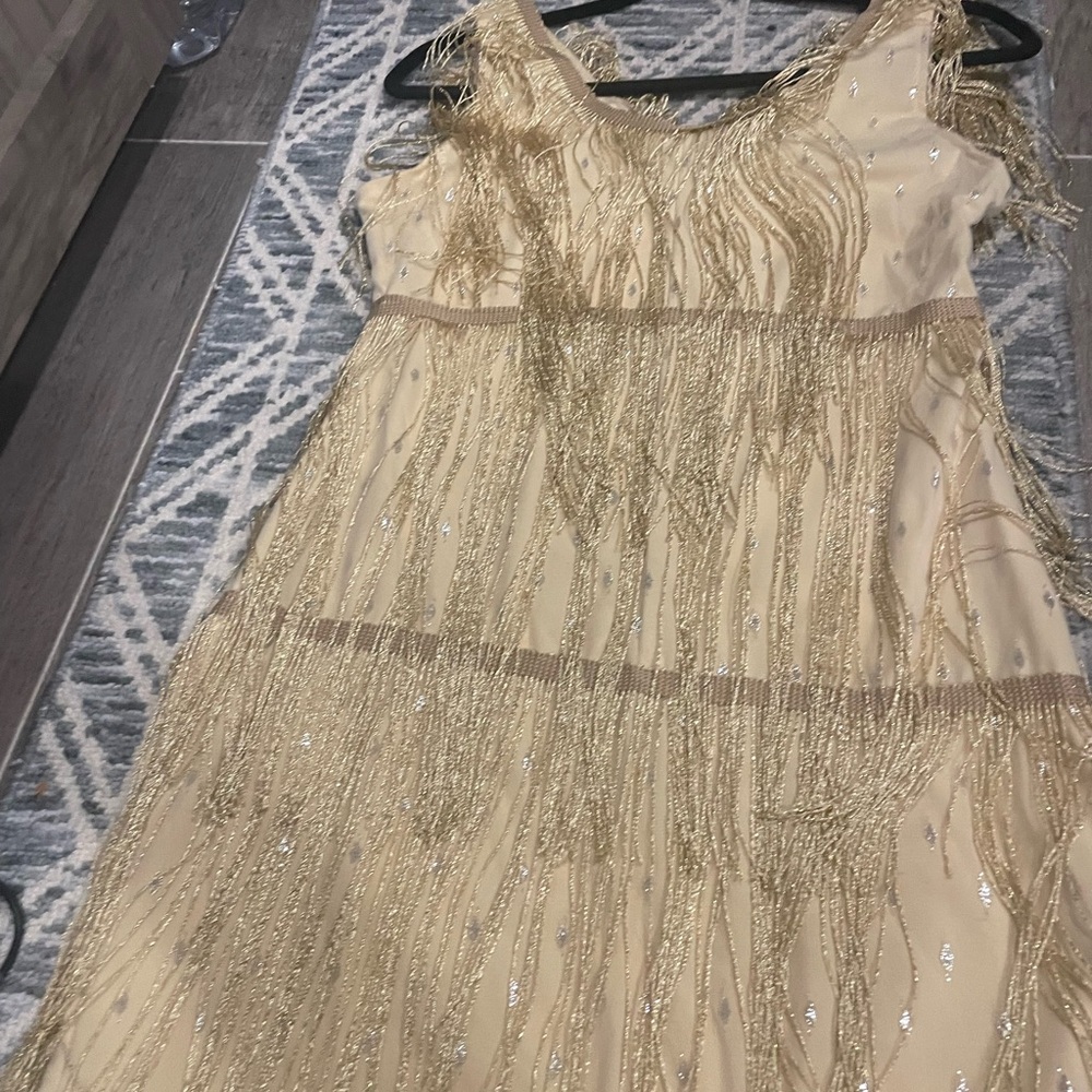 NWOT Seven7 cream and Gold fringe Dress